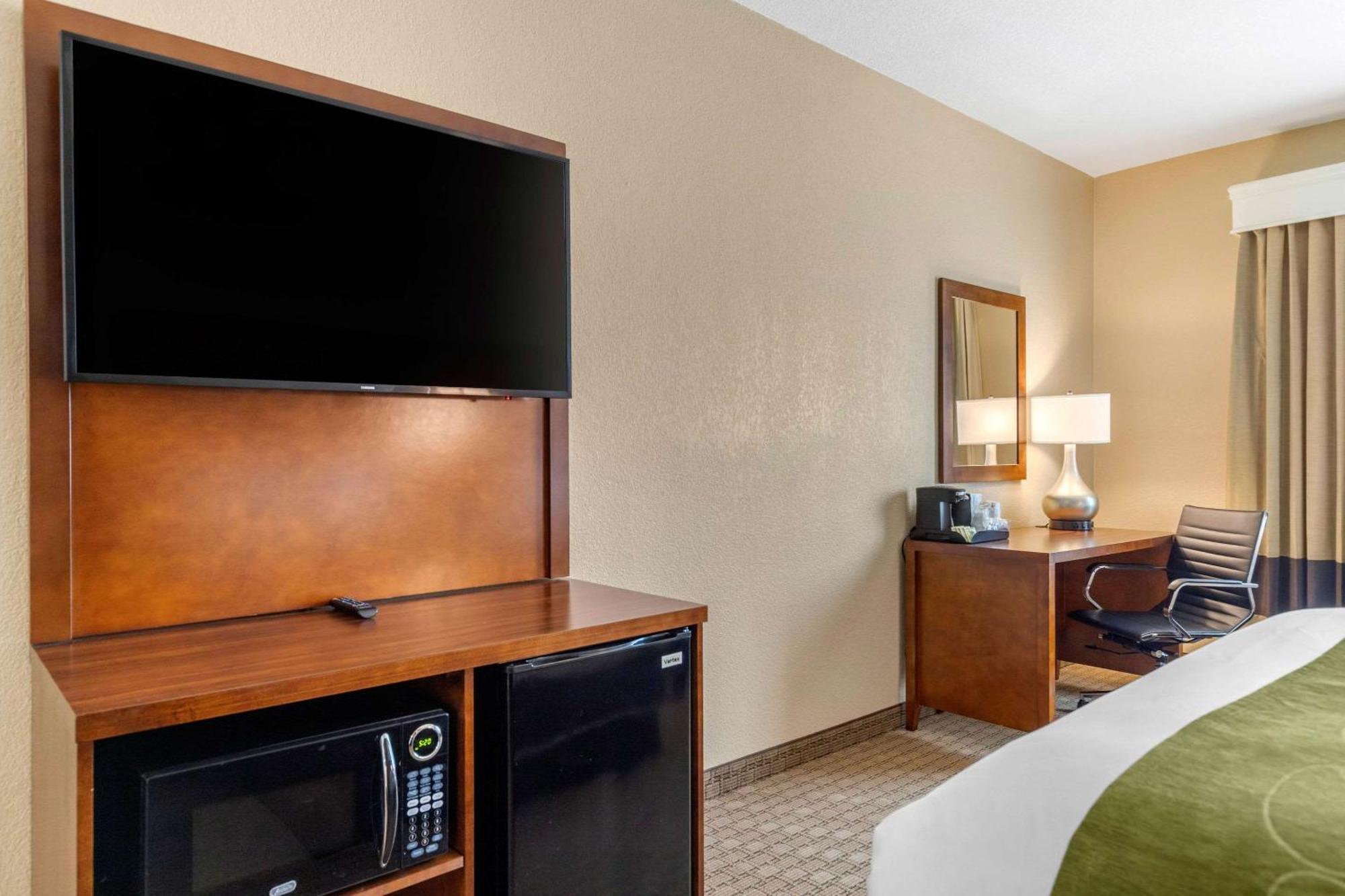 Comfort Suites San Antonio Airport North Eksteriør billede