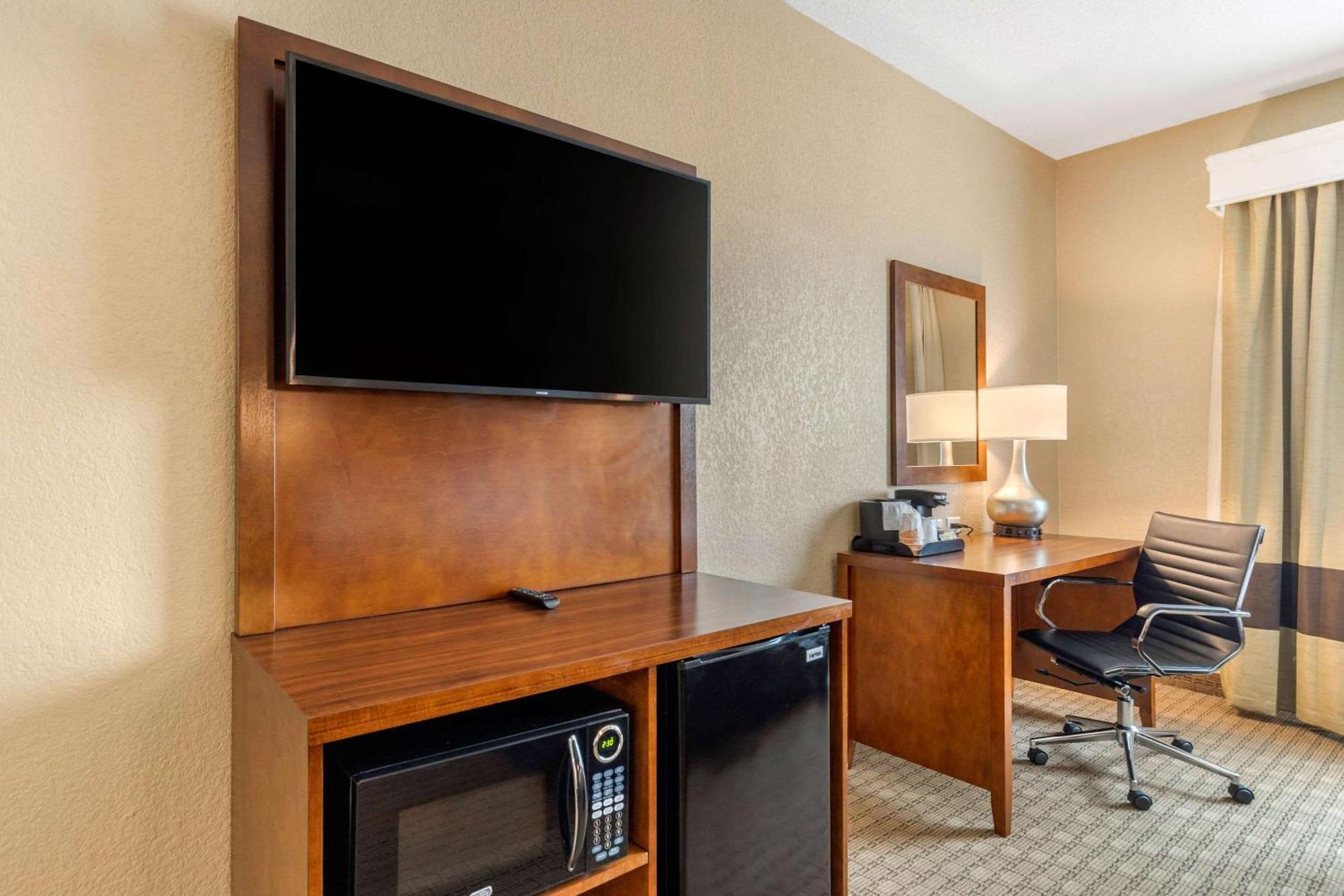 Comfort Suites San Antonio Airport North Eksteriør billede