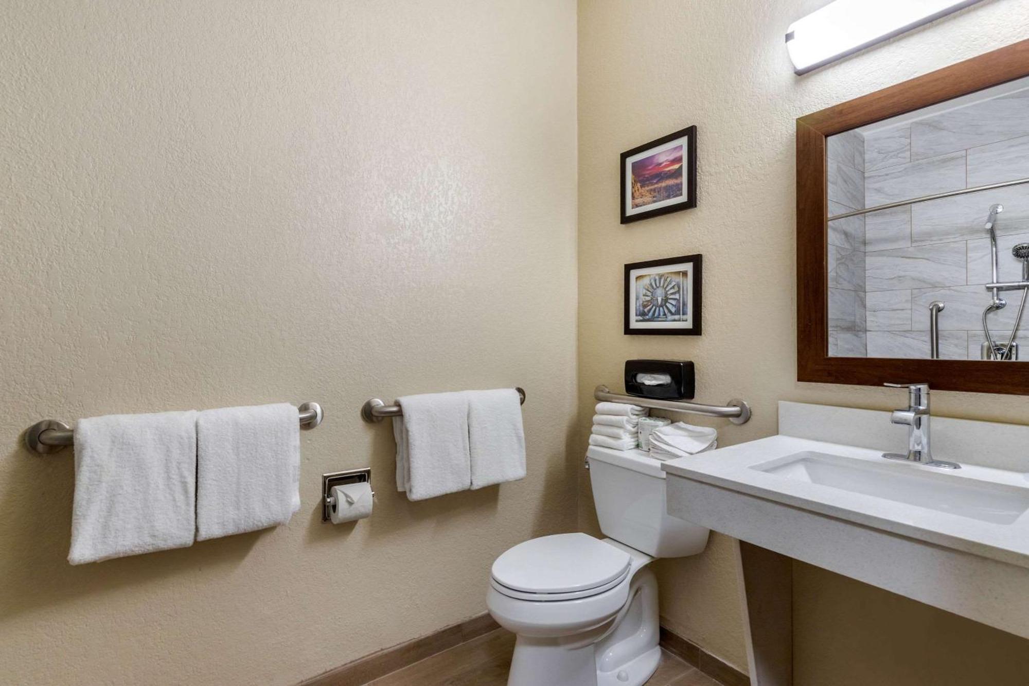 Comfort Suites San Antonio Airport North Eksteriør billede