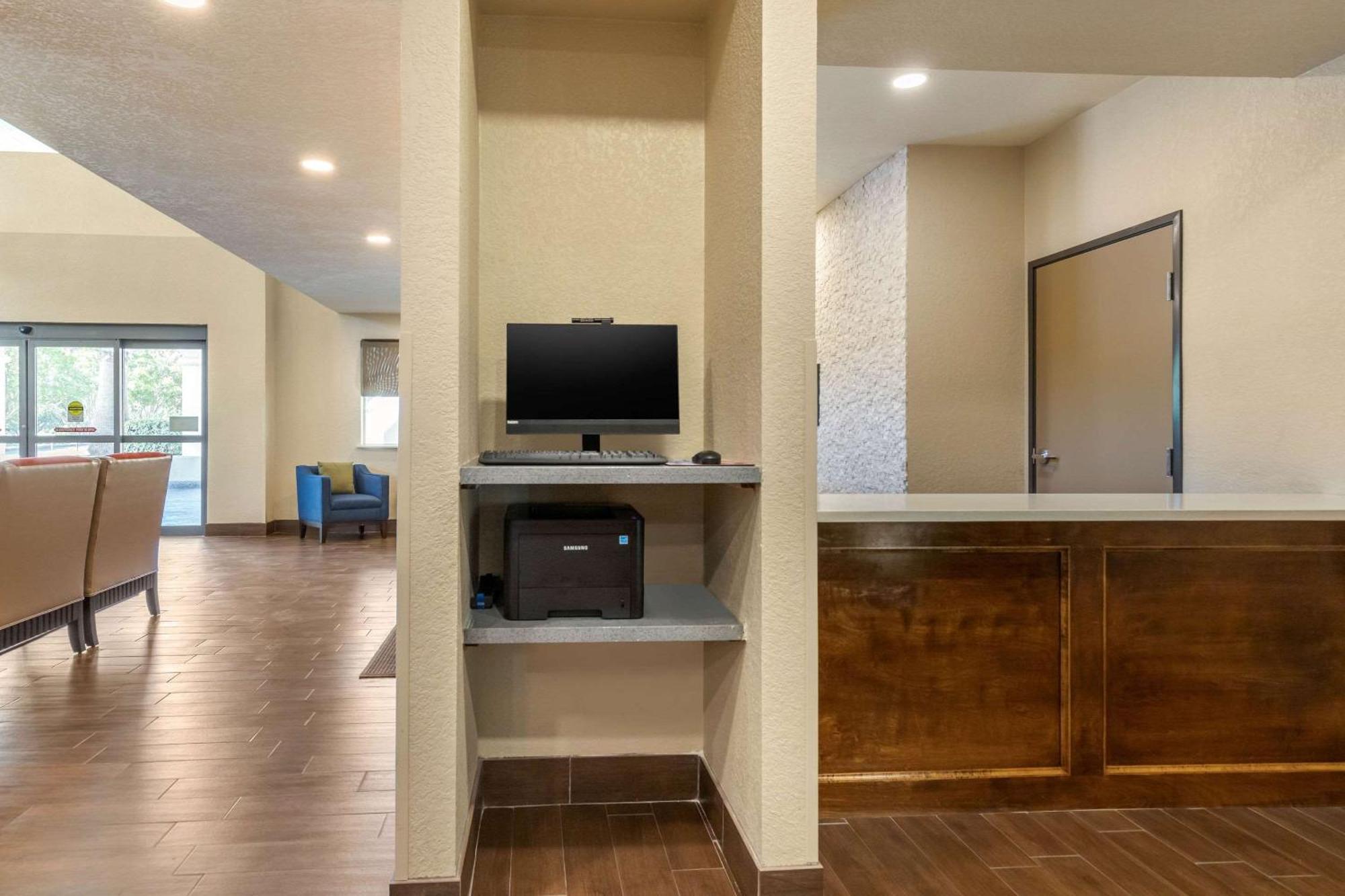 Comfort Suites San Antonio Airport North Eksteriør billede